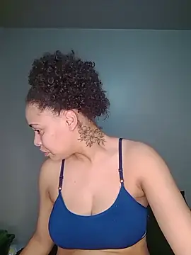 Su Duarte 1 online show from 04/06/26, 11:44