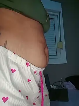 Su Duarte 1 online show from 04/05/26, 02:18