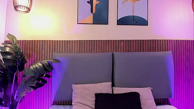 NicolleeEvanss online show from 05/29/26, 12:00