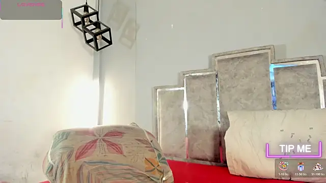 GabyyJones online show from 01/18/26, 11:46