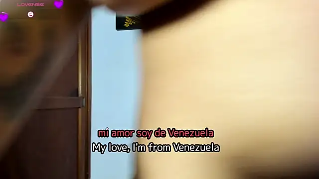 Snapshot of KorinaKovaa chatting on 10/12/25, 07:37 KorinaKovaa online show from 10/12/25, 07:37