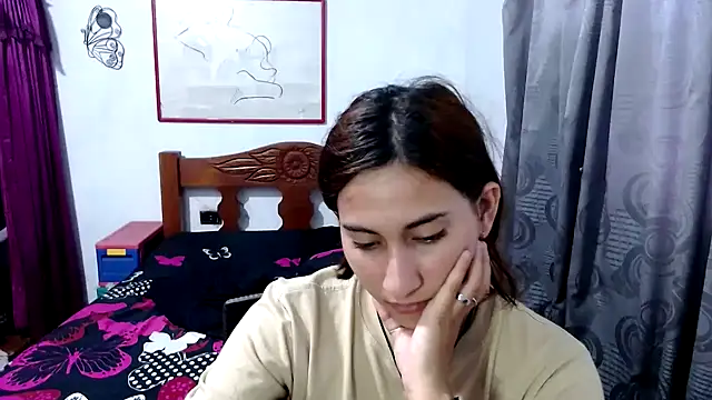 LadyMilk003 online show from 10/14/25, 03:56