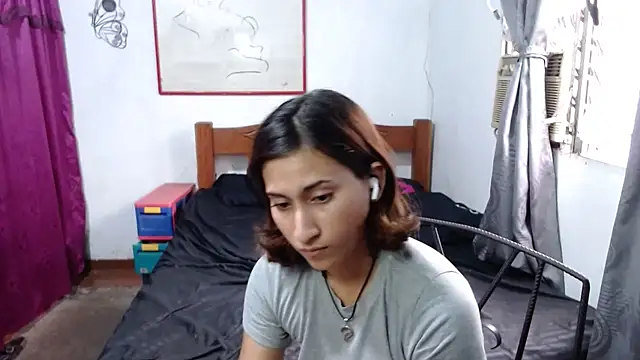 LadyMilk003 online show from 02/26/25, 04:27