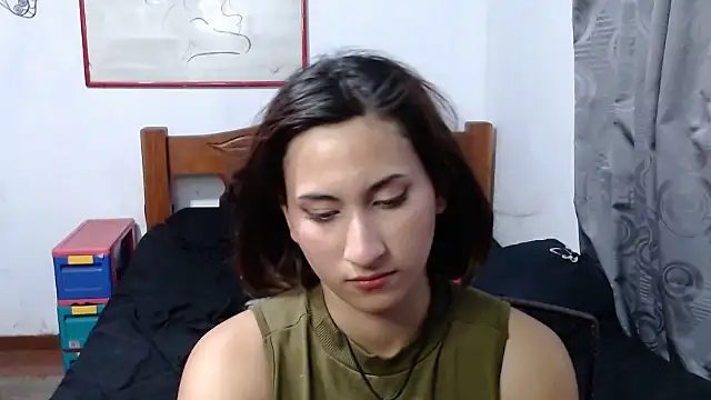 LadyMilk003 online show from 02/14/25, 04:41