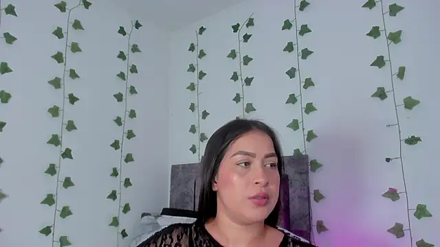 Snapshot of Miaa_Garcia chatting on 07/28/26, 10:53 Miaa Garcia online show from 07/28/26, 10:53