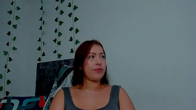 Snapshot of Miaa_Garcia chatting on 10/15/25, 09:23 Miaa Garcia online show from 10/15/25, 09:23