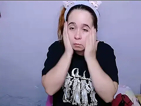 SubLayla01 online show from 11/22/25, 06:51