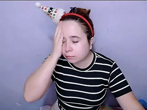 SubLayla01 online show from 03/13/26, 05:51