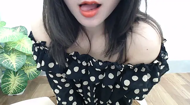 Linn 97 online show from 03/03/25, 02:22