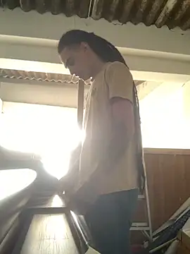 JovenDesobediente online show from 11/04/25, 07:50