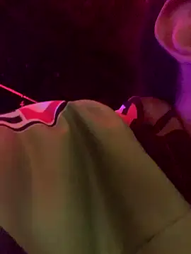 JovenDesobediente online show from 10/20/25, 02:57