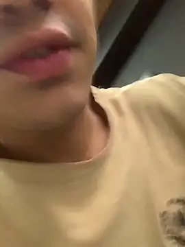 JovenDesobediente online show from 10/08/25, 09:15