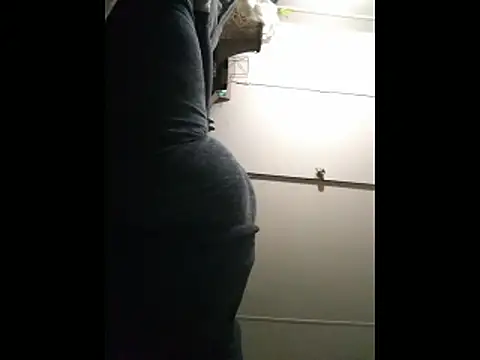 missthickness35 Pika online show from 02/16/26, 08:57