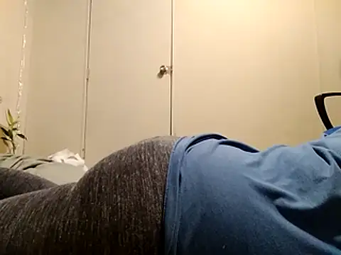 missthickness35 Pika online show from 11/21/25, 10:20