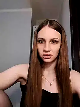Snapshot of Verka199 chatting on 02/07/25, 05:07 Verka199 online show from 02/07/25, 05:07