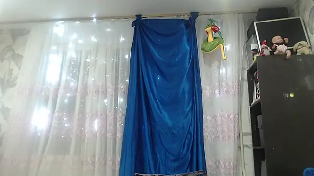 CamDiva113 online show from 10/04/25, 02:40