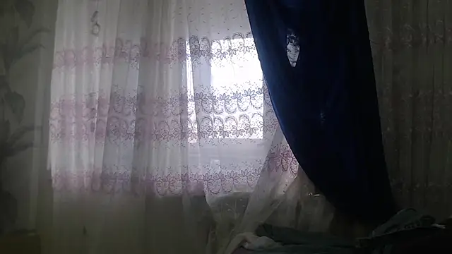 CamDiva113 online show from 10/13/25, 08:16