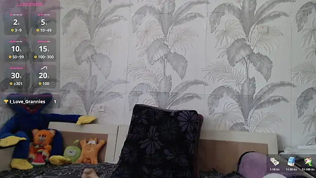 CamDiva113 online show from 05/22/26, 10:46