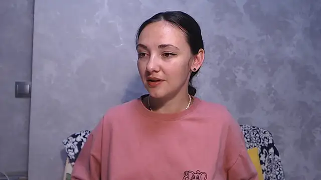 Snapshot of StacyMind chatting on 09/17/25, 08:44 StacyMind online show from 09/17/25, 08:44
