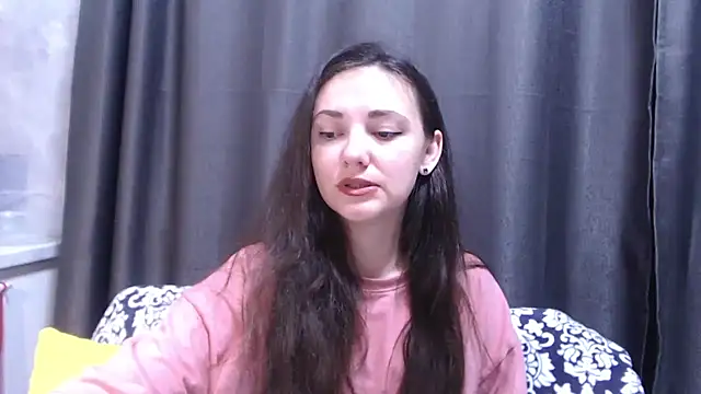 Snapshot of StacyMind chatting on 10/05/25, 08:21 StacyMind online show from 10/05/25, 08:21