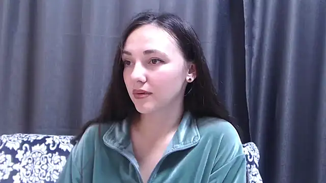 Snapshot of StacyMind chatting on 09/22/25, 08:48 StacyMind online show from 09/22/25, 08:48