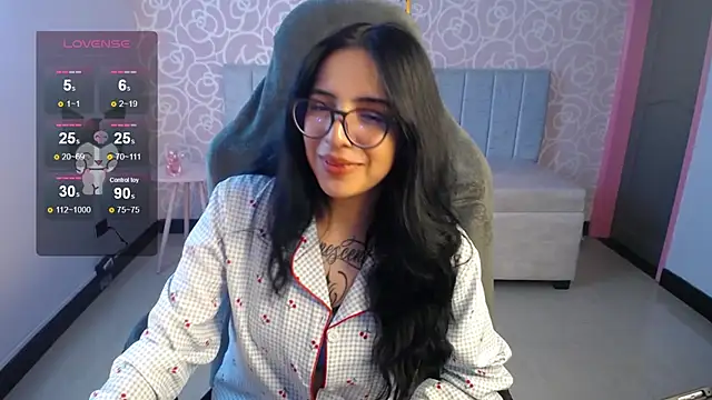 Snapshot of ninfa1_ch chatting on 01/25/25, 02:25 ninfa1 ch online show from 01/25/25, 02:25