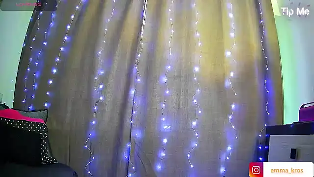 EmmaKrosss online show from 05/11/26, 11:55
