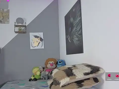 charlotte 002 online show from 11/21/25, 01:15