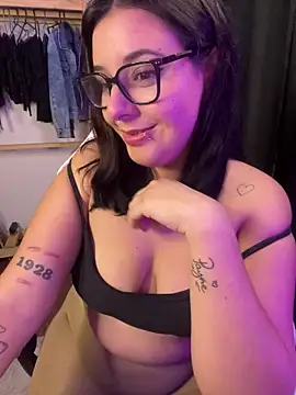 Snapshot of agoosvokk chatting on 04/14/26, 07:08 agoosvokk online show from 04/14/26, 07:08