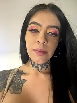 AbbyFtLuna online show from 09/30/25, 06:36