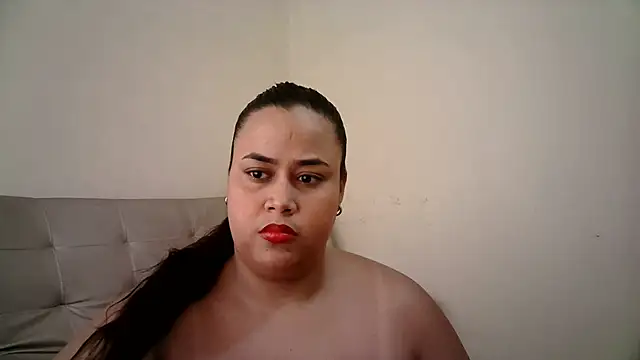 Snapshot of abril_sexy04 chatting on 06/04/26, 01:49 abril sexy04 online show from 06/04/26, 01:49