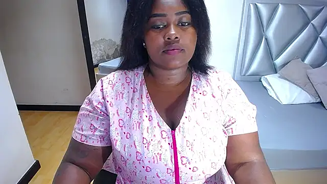 Snapshot of exotic_karmella chatting on 03/07/25, 08:44 exotic karmella online show from 03/07/25, 08:44