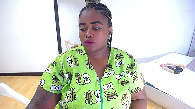 Snapshot of exotic_karmella chatting on 09/22/25, 08:15 exotic karmella online show from 09/22/25, 08:15