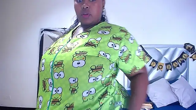 exotic karmella online show from 10/22/25, 01:38