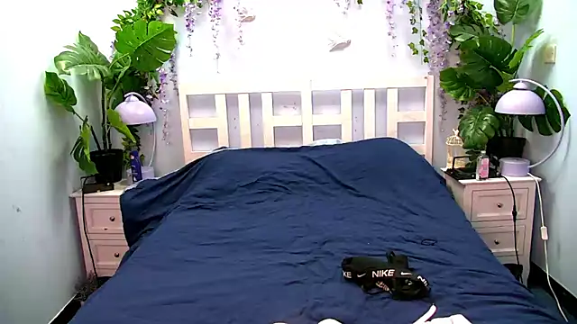 FerrariRedxBabestation online show from 10/08/25, 10:50