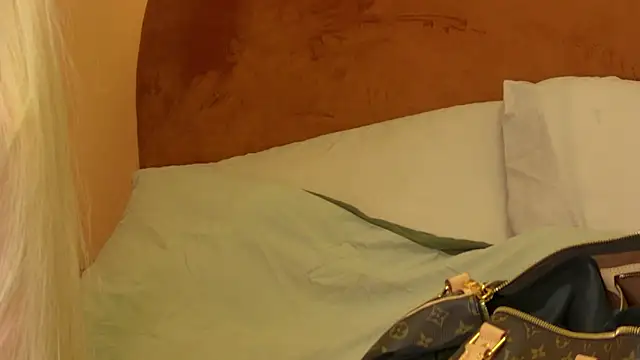 FerrariRedxBabestation online show from 05/12/26, 08:26