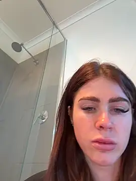 aus queen online show from 12/02/25, 10:55