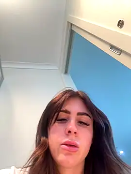 aus queen online show from 11/15/25, 12:47