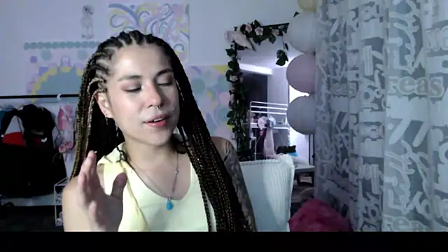 Hellen dumont online show from 04/23/26, 02:18