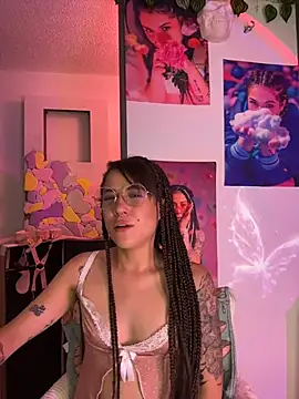 Hellen dumont online show from 05/27/26, 01:57