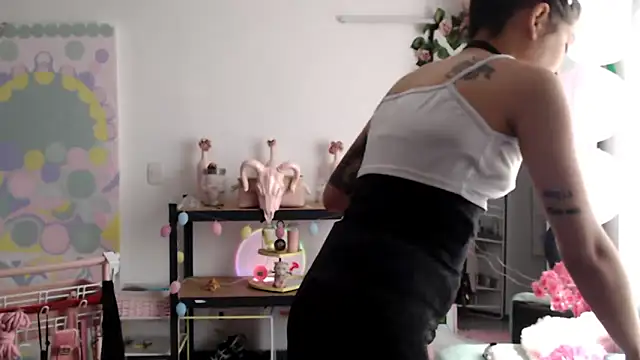 Hellen dumont online show from 04/12/26, 07:06