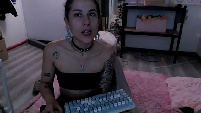 Hellen dumont online show from 03/27/26, 01:25