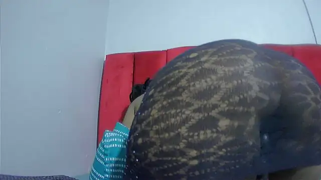 Snapshot of assqueenxx chatting on 10/26/25, 06:52 assqueenxx online show from 10/26/25, 06:52