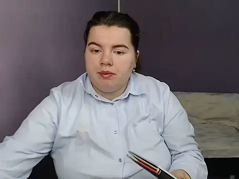 so shy online show from 10/10/25, 07:20