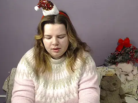 so shy online show from 12/19/25, 07:44