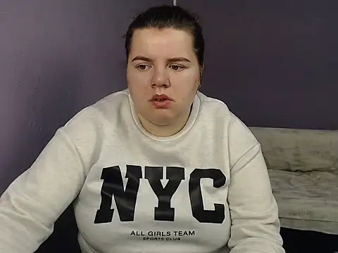 so shy online show from 09/21/25, 06:18