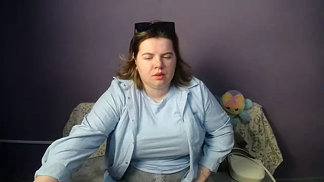 so shy online show from 05/24/26, 06:13