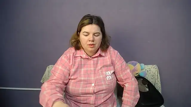 so shy online show from 04/18/26, 06:27