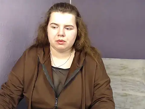 so shy online show from 09/18/25, 06:38