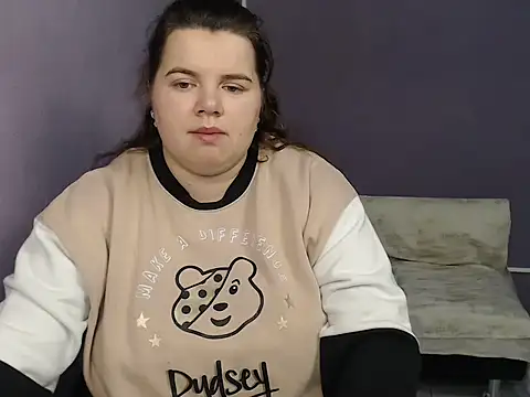 so shy online show from 09/26/25, 06:53